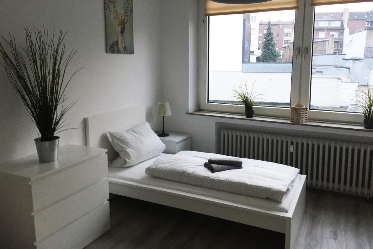 Nice And Cozy Apartment With Wifi And Balcony Neuss Extérieur photo